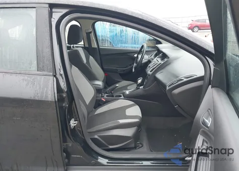 2014 Ford Focus Se z USA, uszkodzony, nr VIN 1FADP3F28EL227732